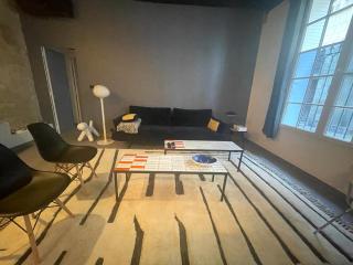Logement Quartier Historique Calme et Parking - Tours - 0