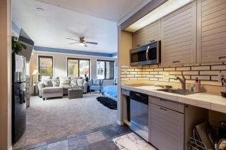 2782 Slopeside condo - 4