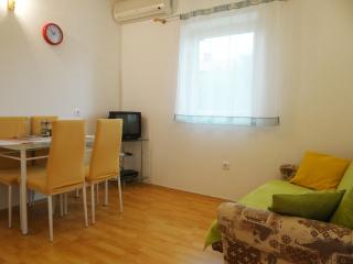 Studio close to the sea and city - Krk - 8
