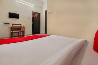 Goldhorn Hotels & Banquet Mehdipatnam Near St Ann's college - Hyderabad - 5