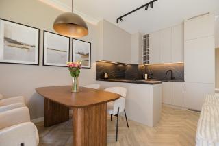 Holzera Prestige Apartment - Varsóvia - 5
