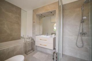 Twin Luxurious Villas 8 BR Pool in Vallauris - Vallauris - 3
