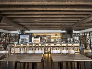 Newtown Plaza Hotel - 3