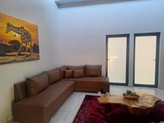 The Hank Maribashoek Adventure Lodge - Mokopane - 3