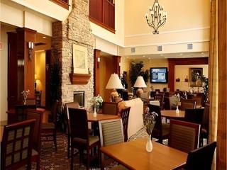 Staybridge Suites Newport News - Newport News - 5