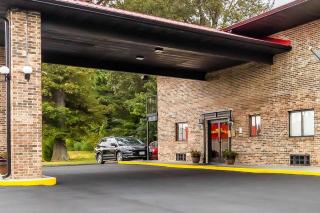 Econo Lodge - Martin - 3