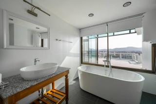 4BR Seaview 360 Penthouse 11F - Hua Hin - 7