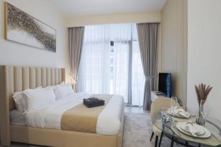 Superb Studio in Azizi Riviera - Dubai - 0