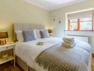 2 Bed in Narberth 82445 - Clynderwen - 1