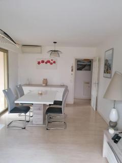 Charmant logement avec piscine de copropriété - Antibes - 3