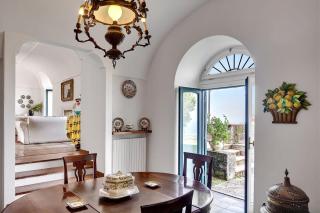 Fondo Turiello Villa Gardens Pool and Guest Services - Massa Lubrense - 9