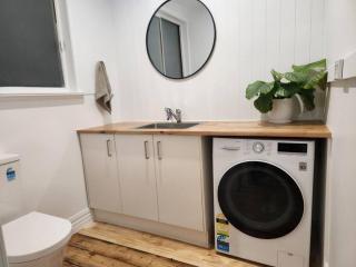 Barnard Bungalow - 1