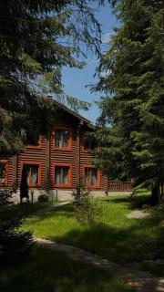 Маєток Ліс і Гори - 0