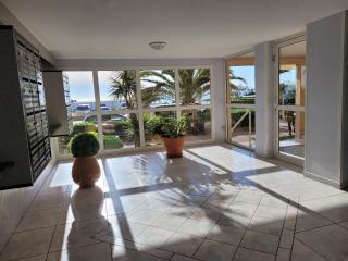 Appartement 80 m2, T 3 vue imprenable face à la mer - Canet-en-Roussillon - 1