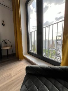 High-Rise Luxury Apartment with free parking - Bucharest - 2