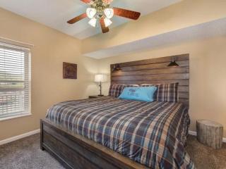 Bear Crossing 402 - 2