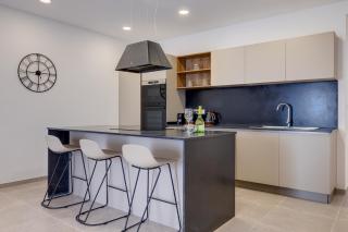 Elegant Sliema Penthouse Panoramic Terrace - Sliema - 6