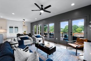 Elysian Shores w/Heated Pool & Optional Boat Rental - Mooresville - 2
