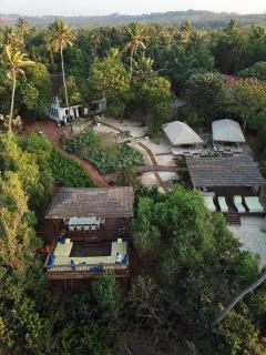 SaffronStays Stella Maris Beach House - 5BR pet-friendly beachfront estate with yoga pavilion, luxury tents & private Redi Beach access - 4