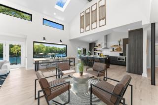 Fox Run w/Heated Pool & Optional Boat Rental - - 3