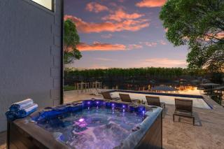 Salience Path w/Heated Pool & Game Room - Mooresville - 8