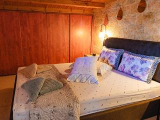 Attic Suite in Alykes - Dhimínion - 3