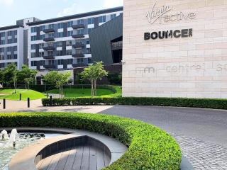 Menlyn Maine Luxury Rentals - Pretoria - 8