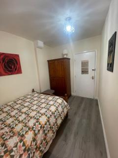 2 Bedroom Apartment on suite bathroom, Southmead Bristol - Bristol - 9