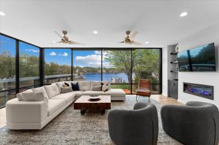 Blue Haven w/Game Room, Hot Tub & Optional Boat Rental - Mooresville - 2