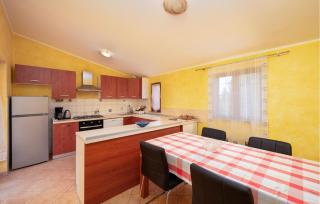 Beautiful Apartment In Sisan With Wifi - Šišan - 7