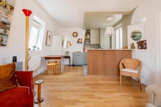 Veeve - Harmonious Hues - París - 0