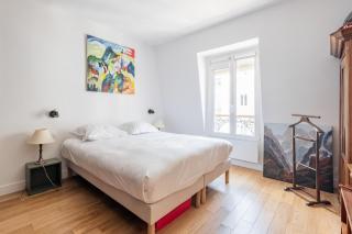 Veeve - Harmonious Hues - París - 4