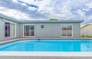 Margate Retreat Pool Near Beach Bbq - Margate - 3