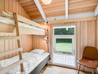 Holiday Home Amundi - 500m from the sea by Interhome - 3