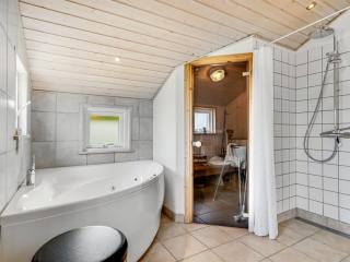 Holiday Home Lissi - 3-5km from the sea by Interhome - Brovst - 2
