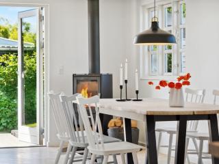 Holiday Home Kim - 250m from the sea by Interhome - 1