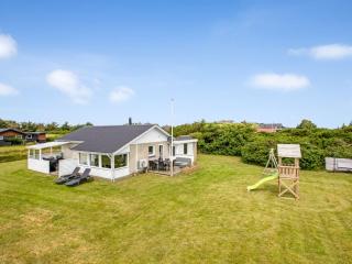 Holiday Home Hejdi - 650m from the sea by Interhome - Ringkøbing - 0