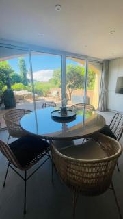 Refait à neuf Standing bord de plage et piscine Proche de St Trop - Gassin - 7