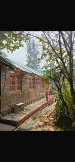 Aura Cottage - Shillong - 8