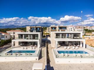 Luxury Villas Paradise - Novalja - 9