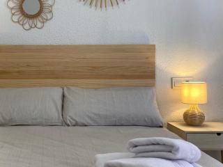 Bonjour Cathedrale by ARoom VUT-LE-1187 - 1