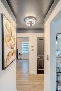 Charming Bungalow Retreat - Royal Oak - 8