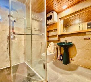 Vintage House in Central of Old Quarter 2 Bedrooms with Healing Vibe - 4