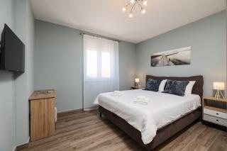 CROWONDER Sunset Apartments with Amazing View!!! - Privlaka - 3