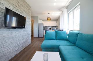 CROWONDER Sunset Apartments with Amazing View!!! - Privlaka - 5