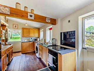4 Bed in Skipton 95023 - Foulridge - 3