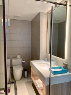 Căn hộ cao cấp hướng biển toàn cảnh - Luxury apartment with panoramic sea view - Ha Long - 8