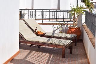 La Fuente APT 4, Frigiliana Amazing 3 bedroom 2 bthroom Family Apartment with views, Padel Court and 2 Pools HansOnHoliday Rentals - Frigiliana - 2