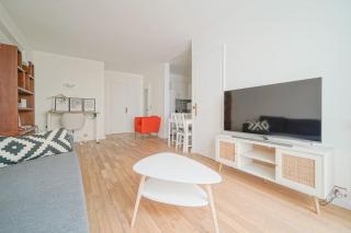Spacious 1BR in 10th District - París - 4