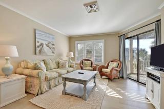 PC202E: 202E Port O'Call - 9